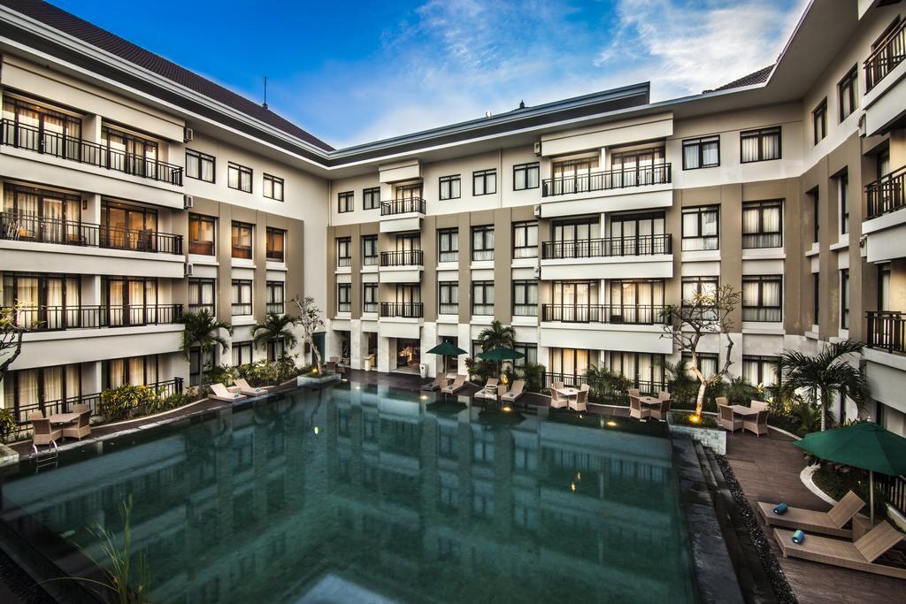 Grand Kuta Hotel And Residence Legian Eksteriør billede
